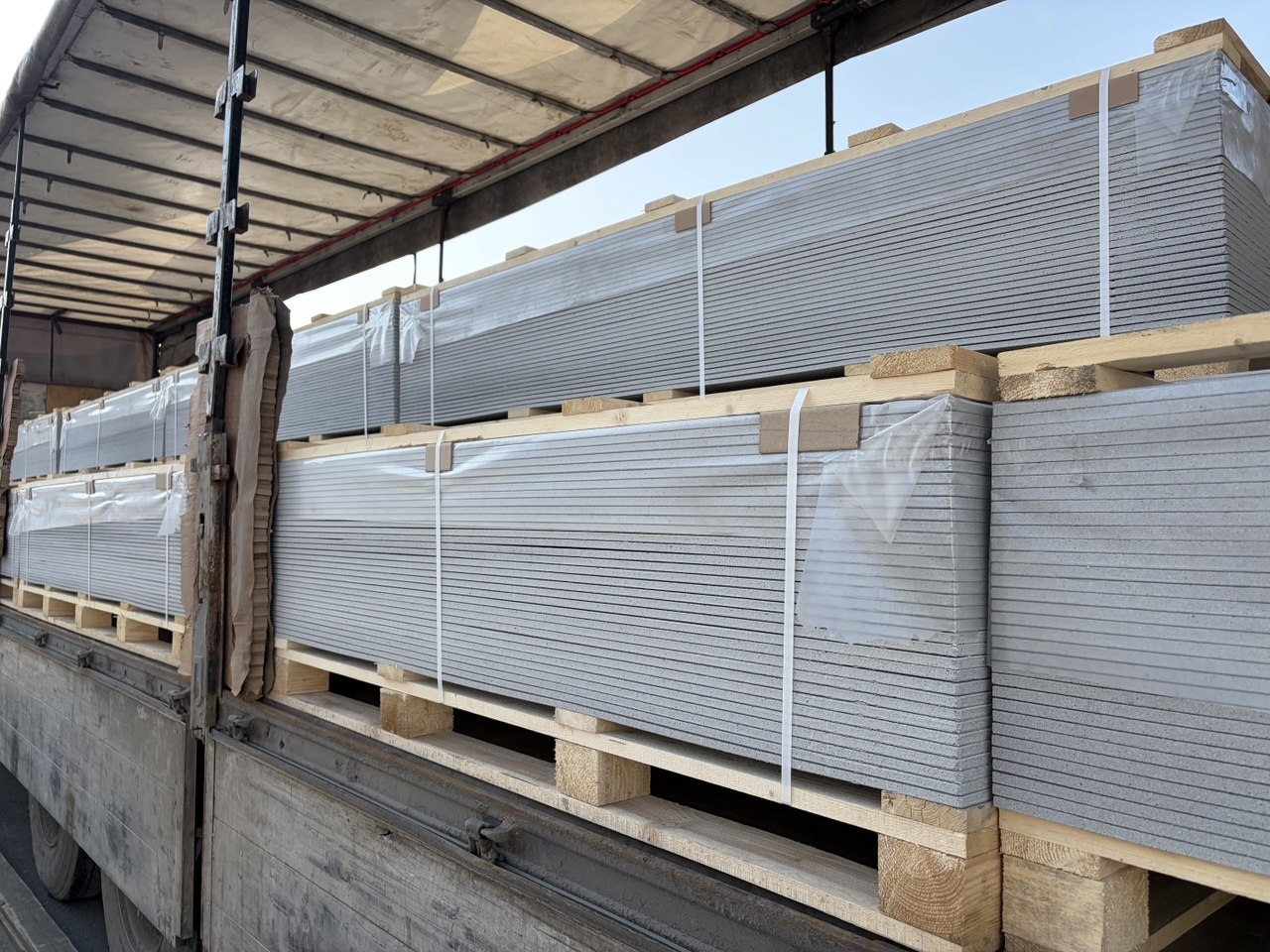 Цементно-минеральные плиты уже запущены в производство и доступны к поставкам!